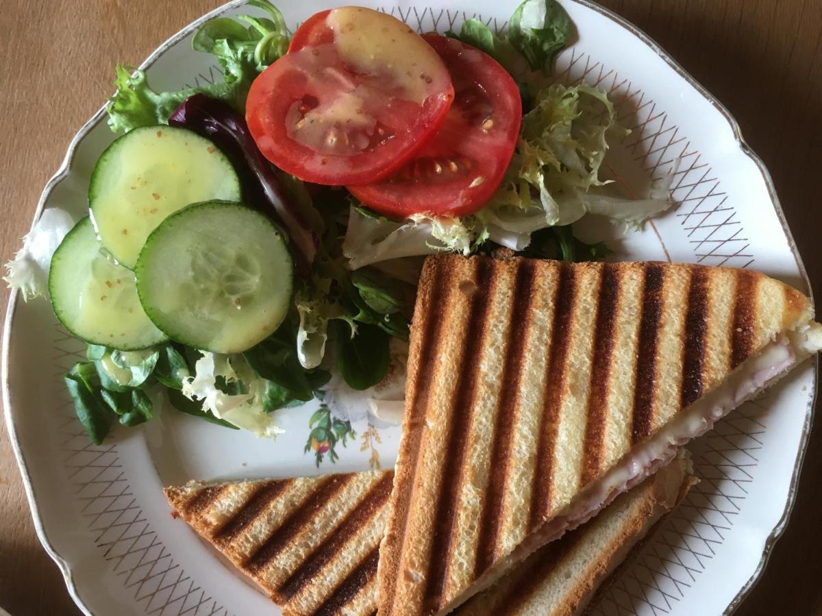 Chambres D'Hotes Maison Les Galettes Rezay 外观 照片